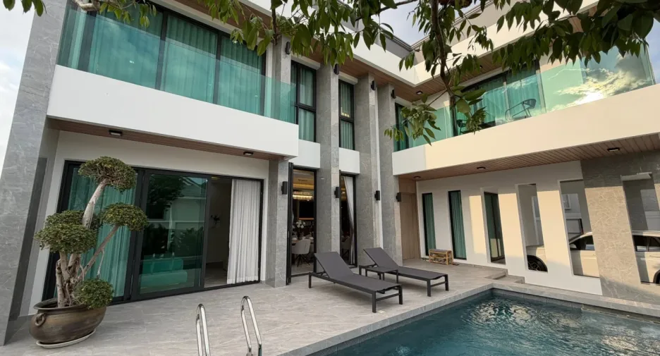 Villa en venta de 5 habitaciones en East Pattaya, Pattaya