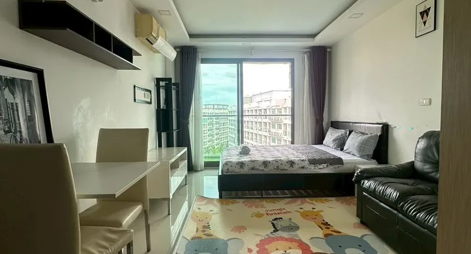 Wohnung zum Kauf mit Studio in Jomtien, Pattaya