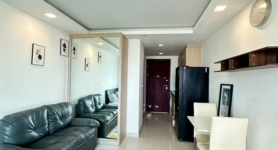 Wohnung zum Kauf mit Studio in Jomtien, Pattaya