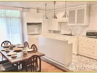 For rent 2 bedrooms apartment in Watthana, Bangkok