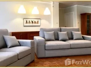 For rent 2 bedrooms apartment in Watthana, Bangkok