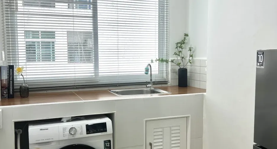 À vendre studio condo à San Sai, Chiang Mai