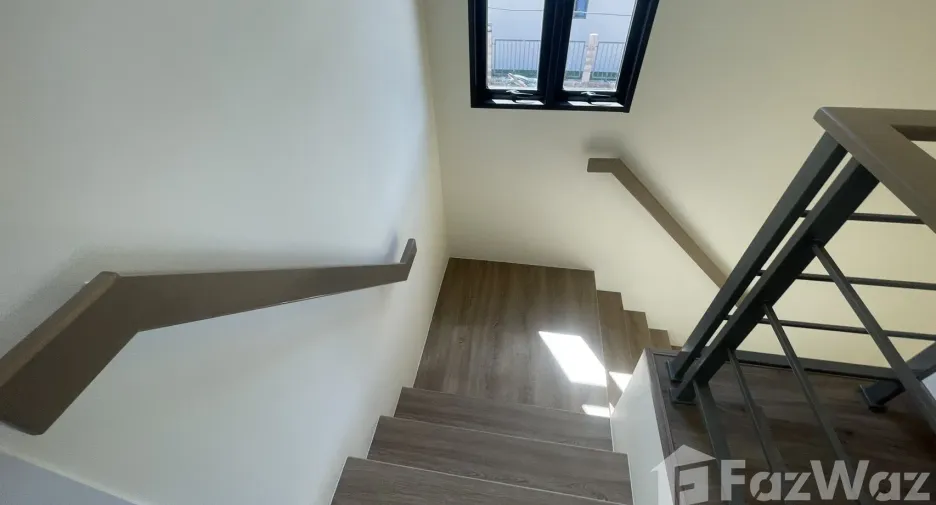 For sale 3 bedrooms house in Mueang Samut Sakhon, Samut Sakhon