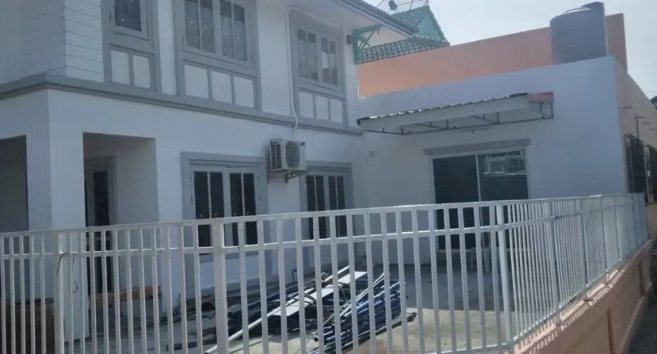 Продажа и аренда 3 спальни дом в Sai Noi, Нонтабури