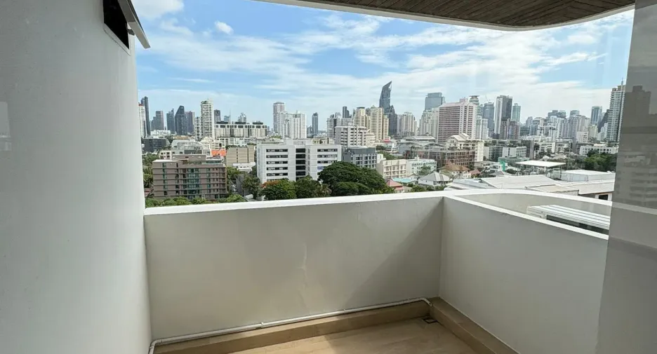 Apartment zur Miete mit 3 Zimmer in Watthana, Bangkok