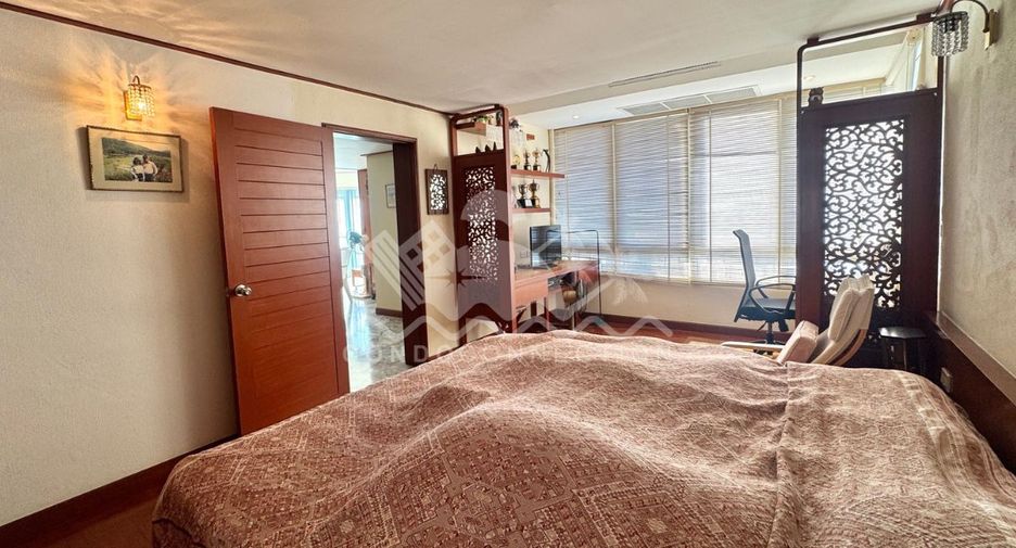 For sale 2 bedrooms condo in North Pattaya, Pattaya