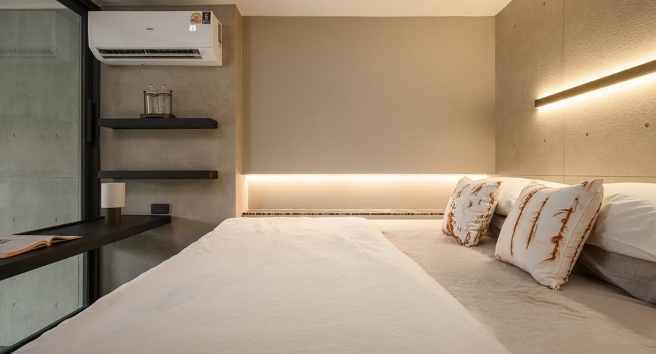 For rent 1 bed condo in Khlong Toei, Bangkok