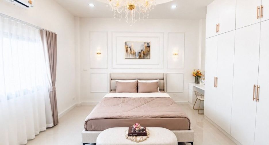 For sale 3 bedrooms house in East Pattaya, Pattaya