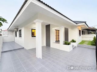 Casa en venta de 3 habitaciones en Bang Lamung, Chonburi