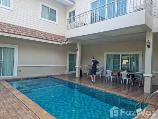 出租 6 卧室 独立屋 在 Mueang Chiang Mai, Chiang Mai