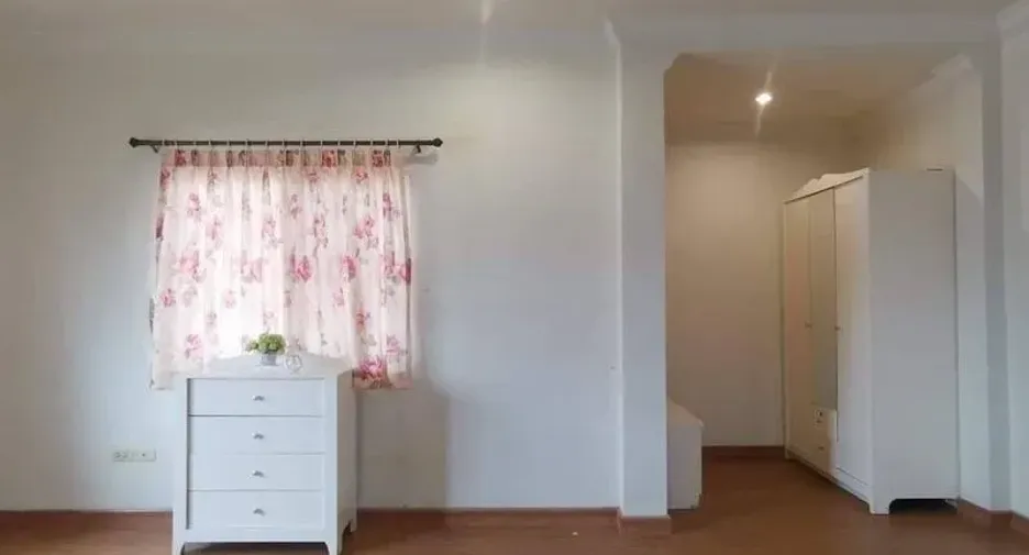 出租 6 卧室 独立屋 在 Mueang Chiang Mai, Chiang Mai
