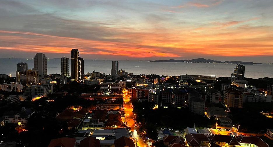 Condo en venta de 2 habitaciones en Pratumnak, Pattaya