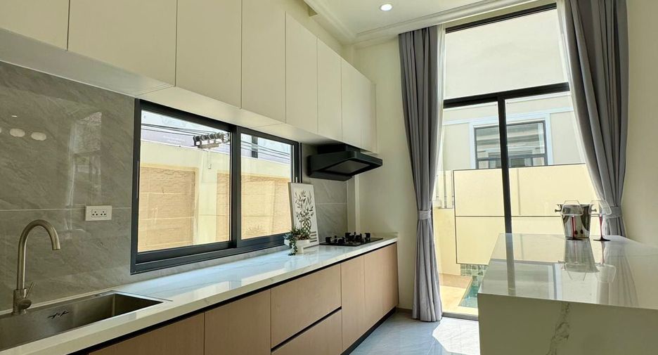 Villa en venta de 4 habitaciones en South Pattaya, Pattaya