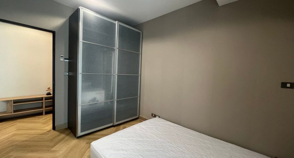 For sale and for rent 2 bedrooms condo in Watthana, Bangkok
