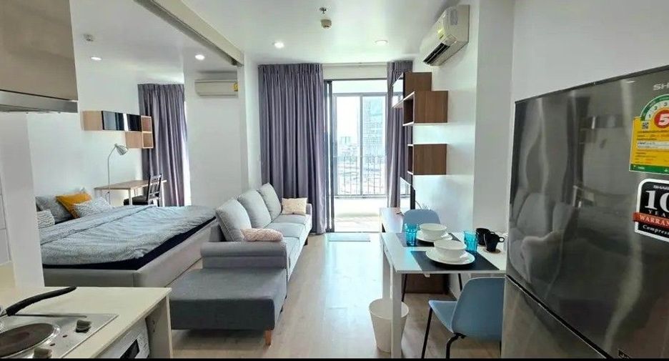 For rent 1 bed condo in Bang Rak, Bangkok