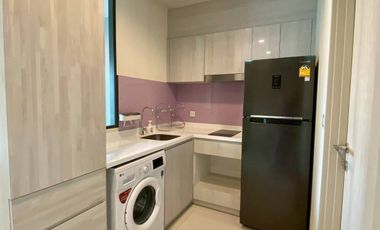 For rent 1 bed condo in Pathum Wan, Bangkok