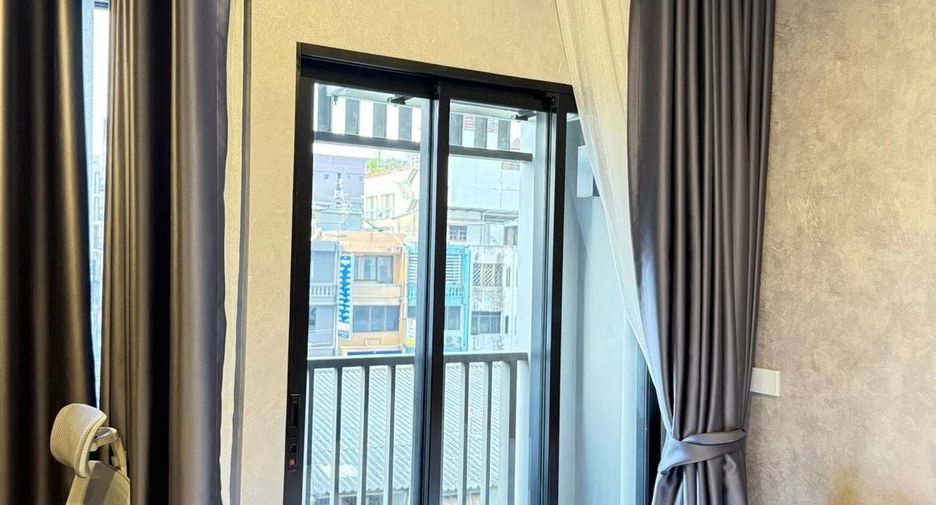 For rent 1 bed condo in Huai Khwang, Bangkok
