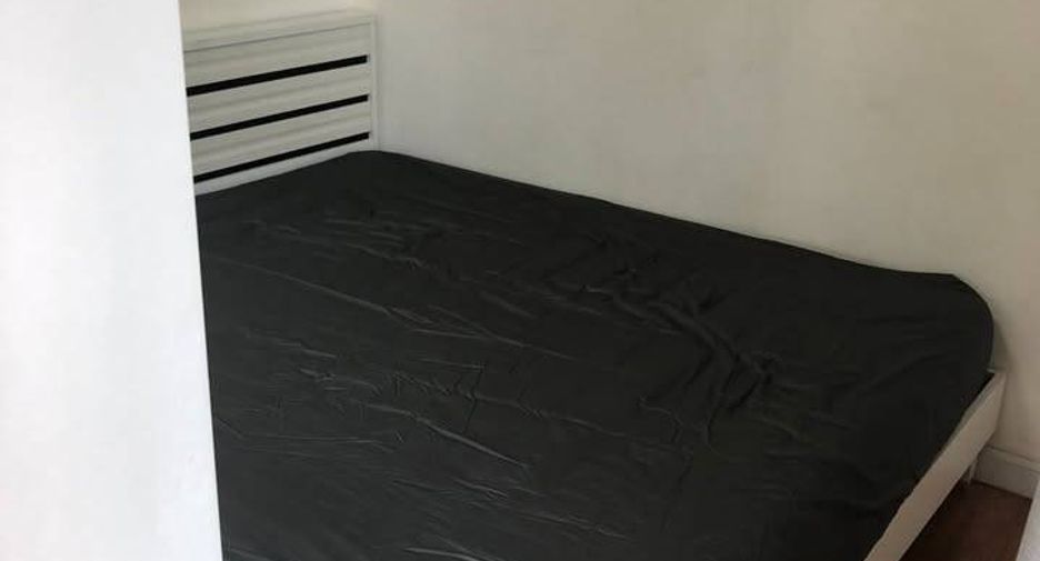For sale 1 bed condo in Khlong Toei, Bangkok