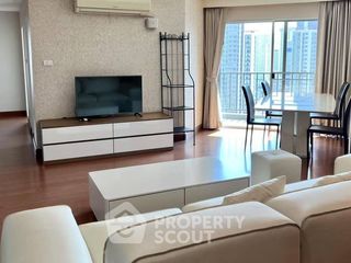 For sale 3 bedrooms condo in Huai Khwang, Bangkok