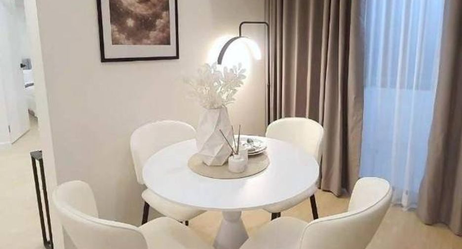 For sale 2 bedrooms condo in Phra Khanong, Bangkok