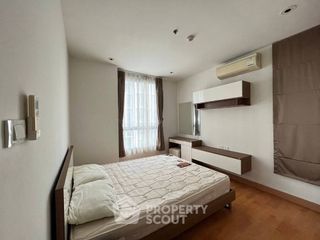 For rent 2 bedrooms condo in Phra Khanong, Bangkok