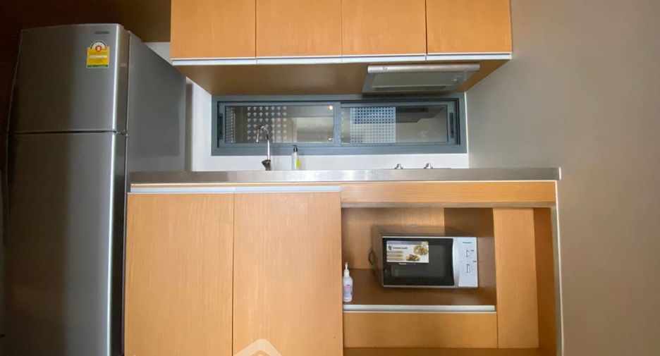 Condo en alquiler de 1 habitaciones en Watthana, Bangkok