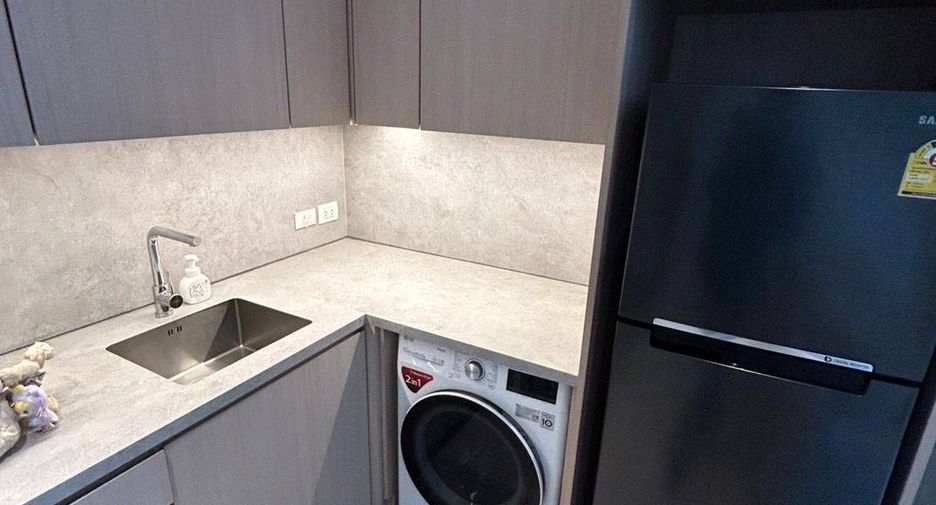 For rent 1 bed condo in Sathon, Bangkok