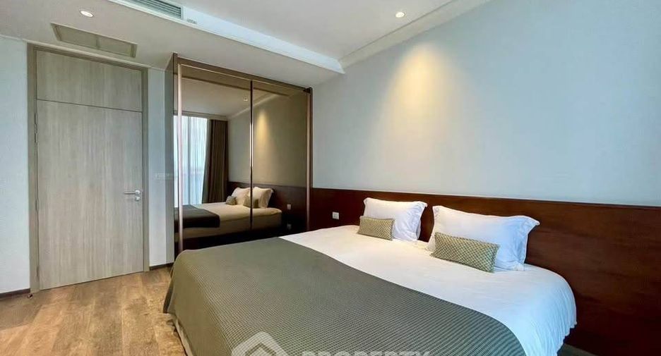 Wohnung zur Miete mit 3 Zimmer in Pathum Wan, Bangkok