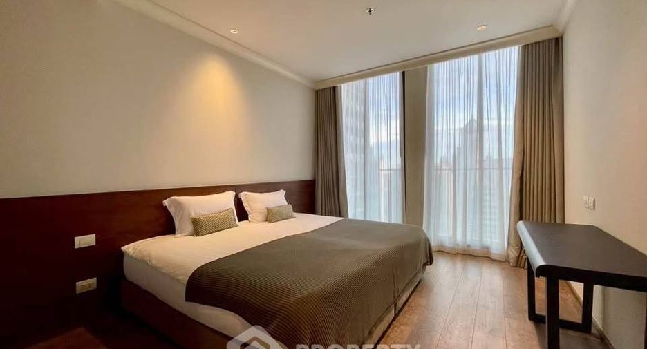 Wohnung zur Miete mit 3 Zimmer in Pathum Wan, Bangkok