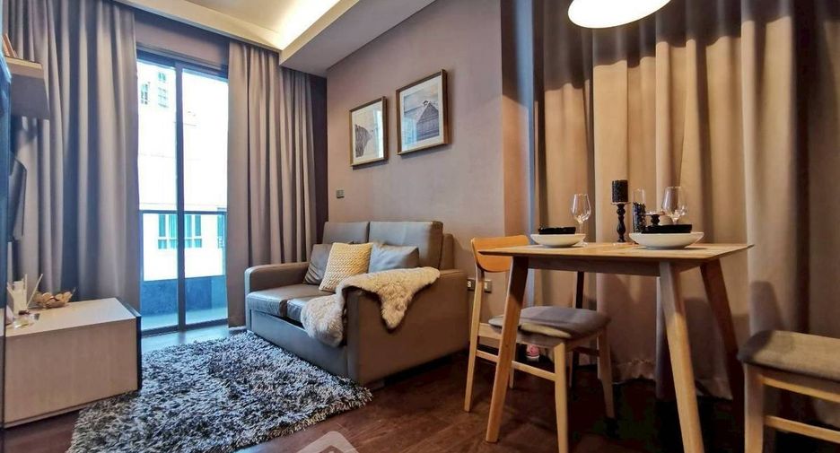 À louer 1 chambre condo à Khlong Toei, Bangkok