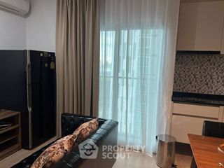 À louer 2 chambres condo à Huai Khwang, Bangkok