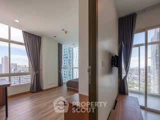 For rent 2 bedrooms condo in Phra Khanong, Bangkok