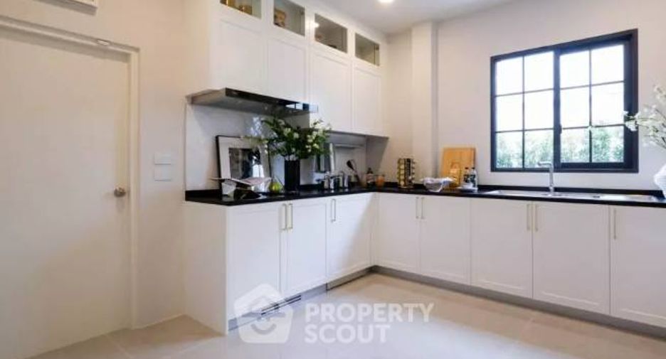 ขาย 4 ห้องนอน บ้านเดี่ยว ใน ตลิ่งชัน, กรุงเทพฯ