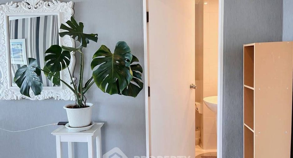 À vendre 1 chambre condo à Khlong Toei, Bangkok