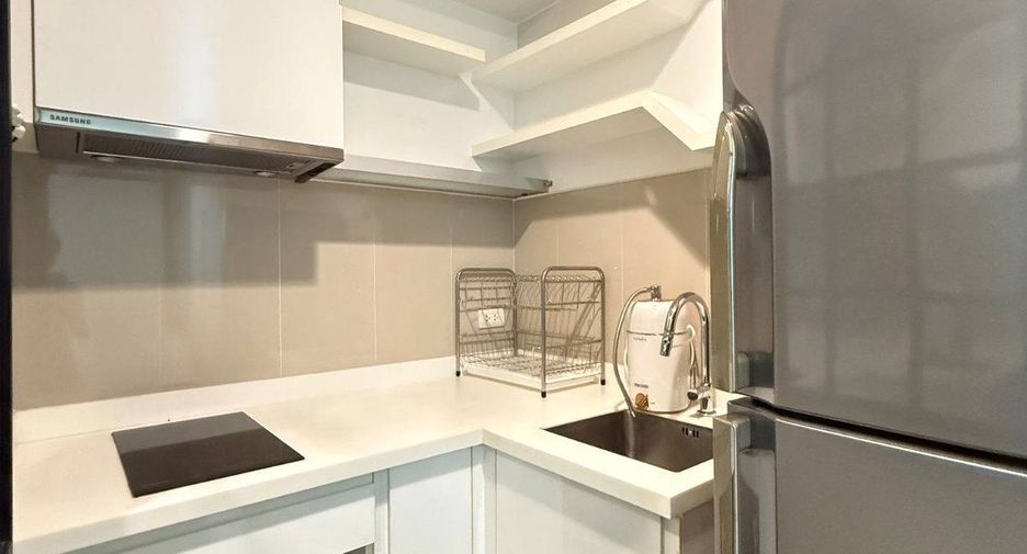 For sale 2 bedrooms condo in Pathum Wan, Bangkok