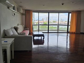 Condo en venta de 3 habitaciones en Thon Buri, Bangkok