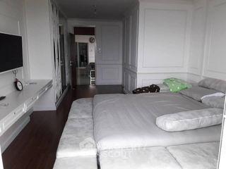 Condo en venta de 2 habitaciones en Yan Nawa, Bangkok
