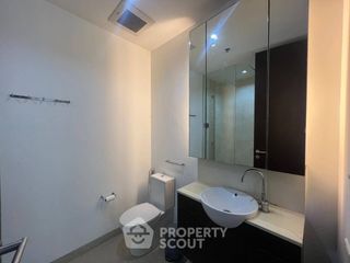 Condo en venta de 2 habitaciones en Yan Nawa, Bangkok