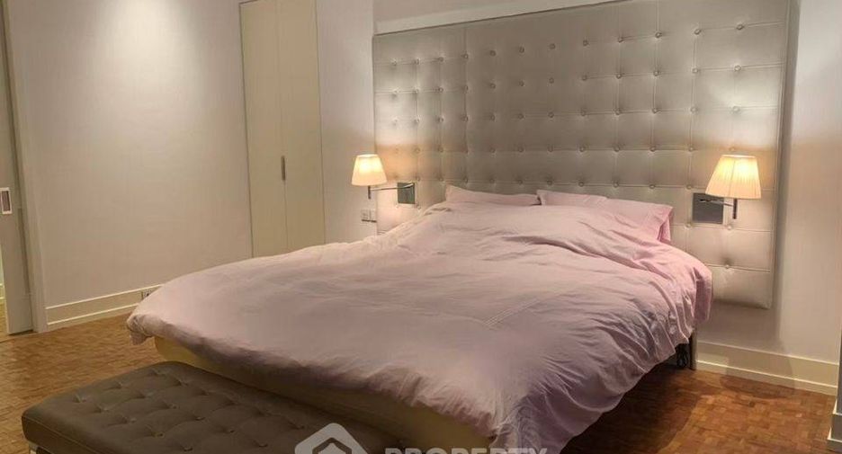 For sale 2 ベッドルーム condo in Sathon, Bangkok