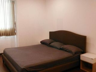 Condo en venta de 2 habitaciones en Yan Nawa, Bangkok