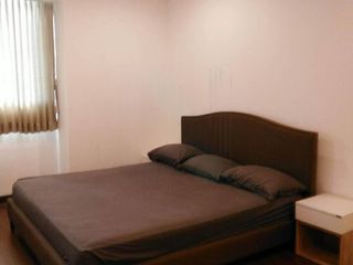 Condo en venta de 2 habitaciones en Yan Nawa, Bangkok