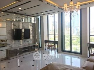 Продажа 2 спальни кондо в Патхум Щан, Бангкок
