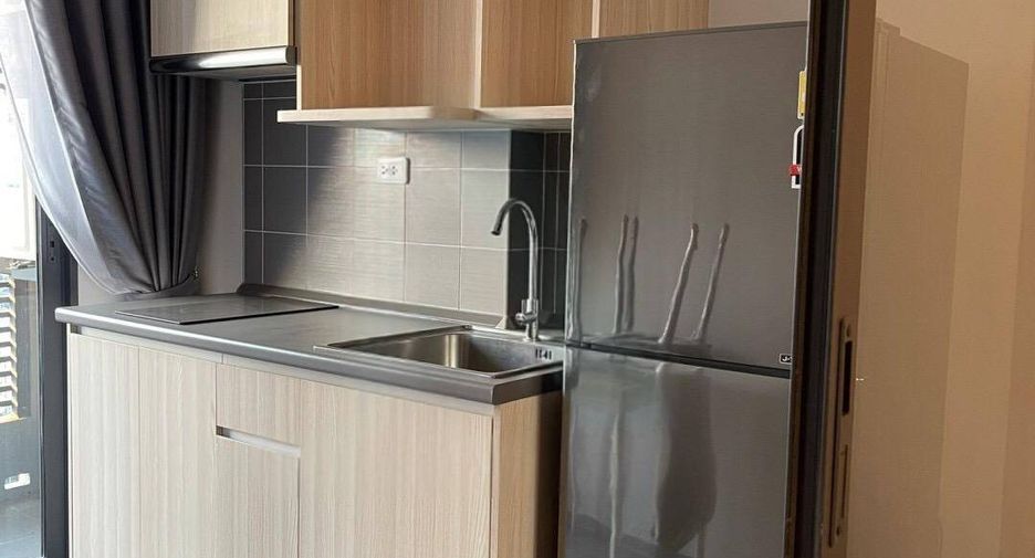 For sale 1 bed condo in Bang Na, Bangkok