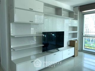Продажа 2 спальни кондо в Патхум Щан, Бангкок