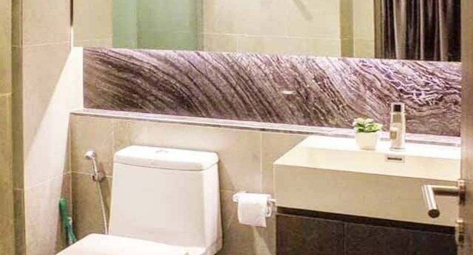 Продажа 1 кровать кондо в Кхлонг Тоеи, Бангкок