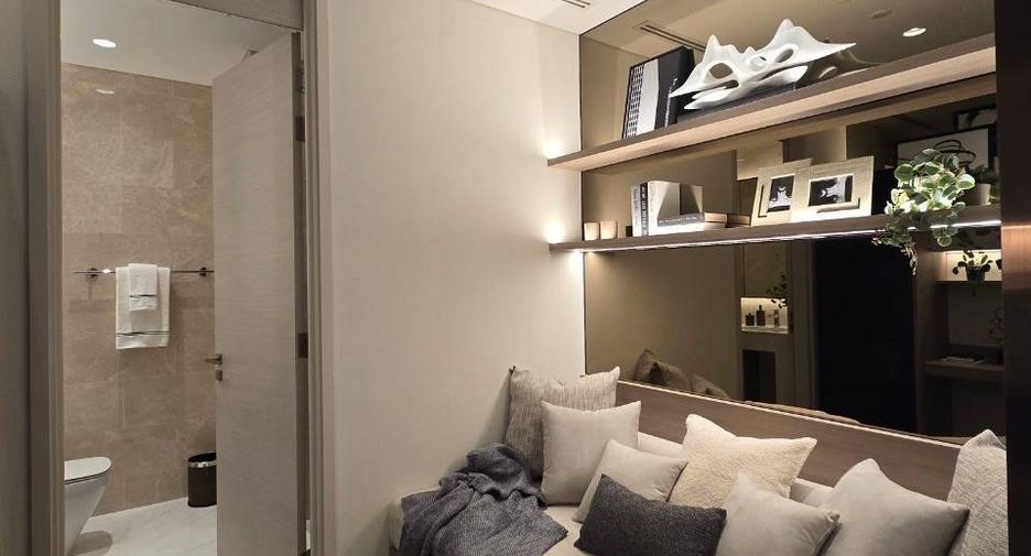 À vendre 2 chambres appartement à Pathum Wan, Bangkok