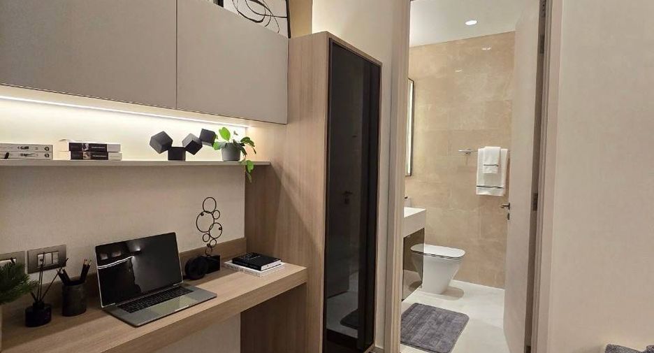 À vendre 2 chambres appartement à Pathum Wan, Bangkok