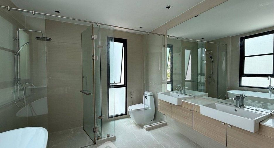 Casa en venta de 3 habitaciones en Prawet, Bangkok
