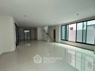 For sale 3 bedrooms house in Prawet, Bangkok