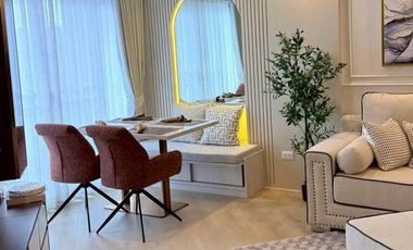 Condo en venta de 2 habitaciones en Yan Nawa, Bangkok
